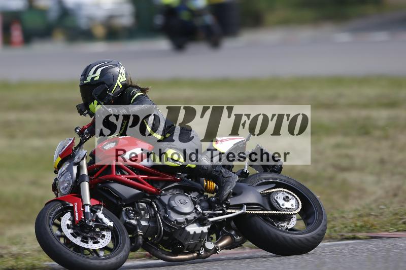 /Archiv-2024/17 01.05.2024 Speer Racing ADR/Schnuppertraining